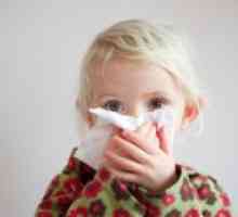 Како за лекување на детето при првите знаци на настинка?