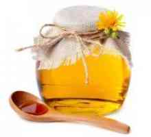 Корисни од мед наутро на празен стомак?
