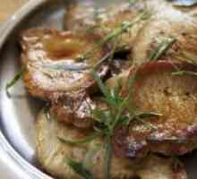 Како да се готви на escalope на свинско месо во тава?