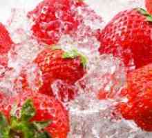Како да ги замрзне јагоди со шеќер во зима?