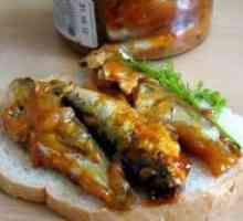 Ситна риба во сос од домати дома