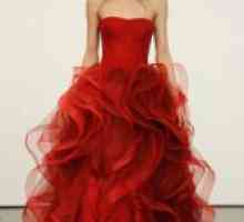 Црвен фустан за свадба