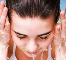Едноставна вистина: тајните на правилното чистење на кожата