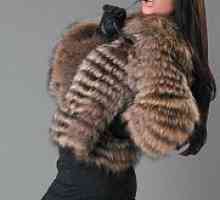 Од Raccoon крзно капут со качулка