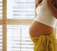 Темно кафеава испуштање во текот на бременоста