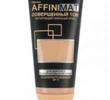 Meybelin основа affinimat помогне да се елиминира мрсна сјај на кожата!
