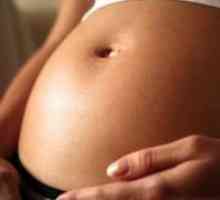 Гадење за време на бременоста
