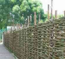 А ограда направена од гранчиња