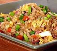Пржен ориз со лук