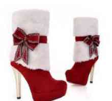 Зима црвени чизми