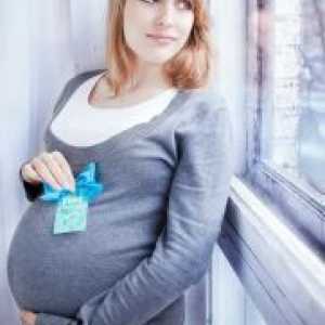 Галантерија за фото снимањето бремена