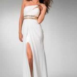 Бел фустан во грчки стил