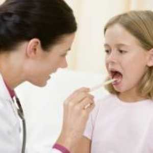 Болки во грлото кај дете