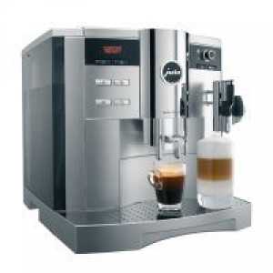 Што е разликата творецот од кафе машина?