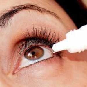 Измијте ги очите со конјунктивитис?