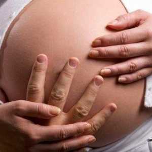 Што е мешање на фетусот за време на бременоста?