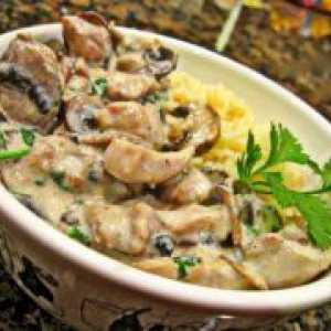 Говедско месо со печурки во крем сос - рецепт