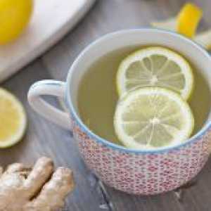 Ѓумбирот чај со лимон