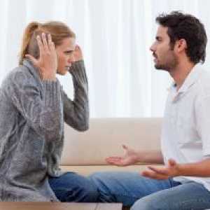 Како да се казнат нејзиниот сопруг за непочитување на судот - совет на психолози