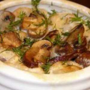Компири со печурки во саксии во рерна