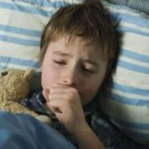 Кашлица во текот на спиењето на детето