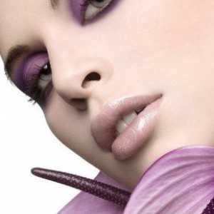 Шминка со виолетова сенка за очи - се создаде уникатен имиџ!