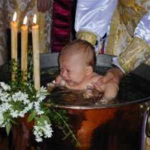 Дали е можно да се крсти детето во тројство?