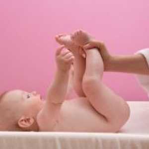 Пелена осип кај доенчиња