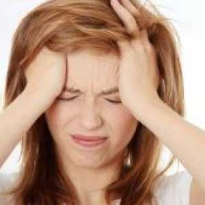 Зошто има главоболка пред менструацијата?