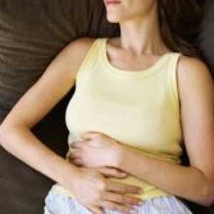 Зошто пред менструацијата надуени стомакот?