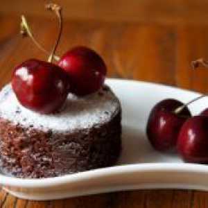 Чоколадна торта со цреши