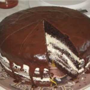 Торта "чоколадо" во вода што врие
